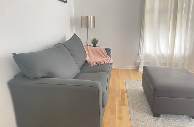 Great Natural Light apartment in Historic Building
