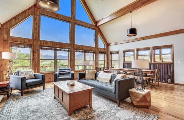 Great views Central location Many extras~The perfect Canaan Valley Base Camp!