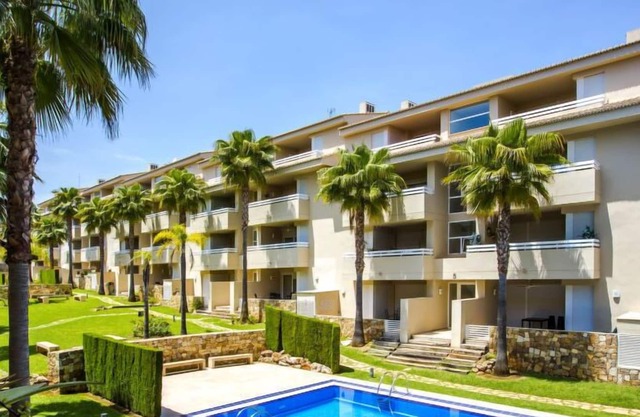 Green Paradise by Interhome