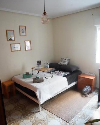 Großes modernes Zimmer "Silber" für 2 Personen und Katzenliebhaber