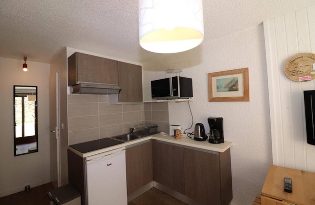 Ground floor, balcony, tv, ski locker, 24m², Tignes