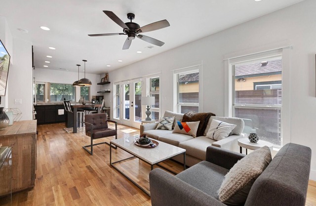 Group friendly location near downtown activities, long term availability