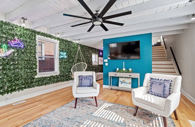 Group-Friendly Stay | Sleeps 17+ | Walk to City