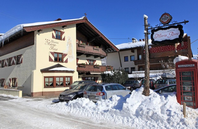 Group house with sauna near the ski lift