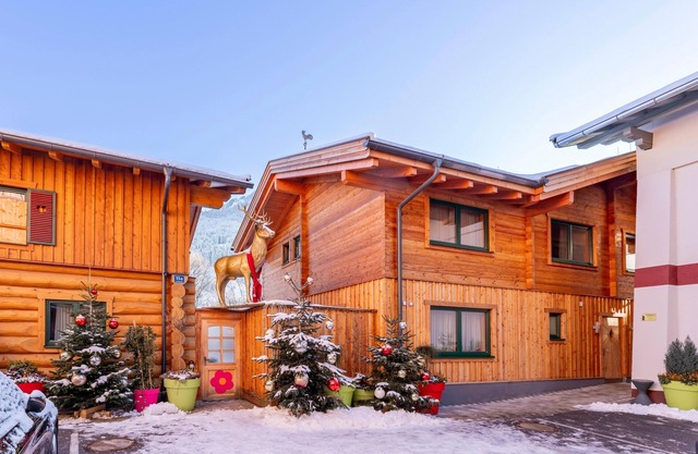 Group house with sauna in the heart of Kaprun