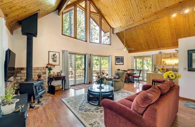 Groveland Vacation Rental ~ 26 Miles to Yosemite!