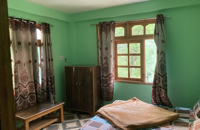 Guaranteed ! A Home Away From Home and Into The Wild !