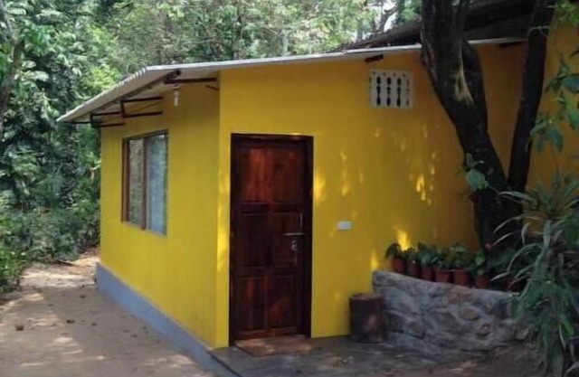 Guddadamane Homestay Estate View with Private Hut