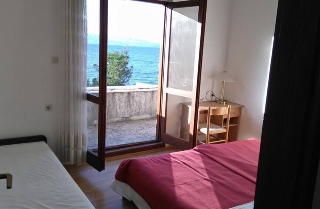 Guest House Hazdovac - Double Room with Balcony and Sea View 3