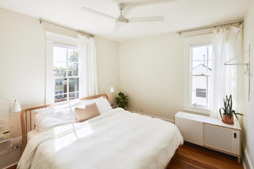 Guest House Raleigh- Adults Only