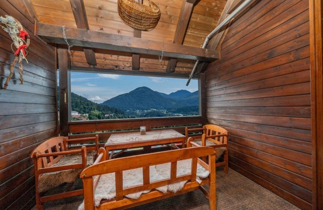 GuestHost - Lovely Flat x6 in Nature with Parking Space