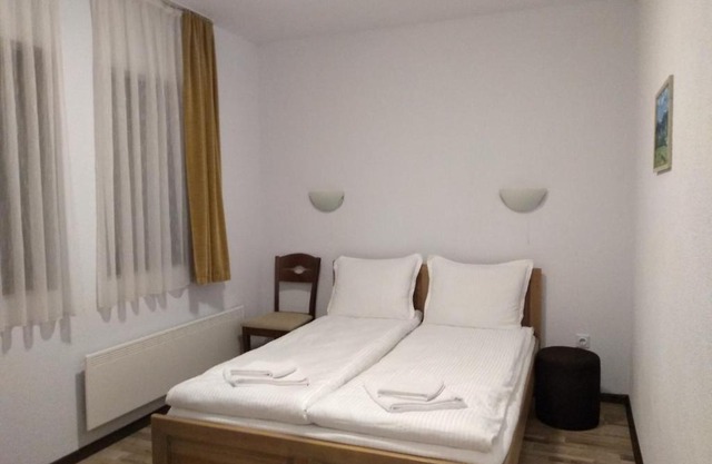 Guesthouse White Margarit
