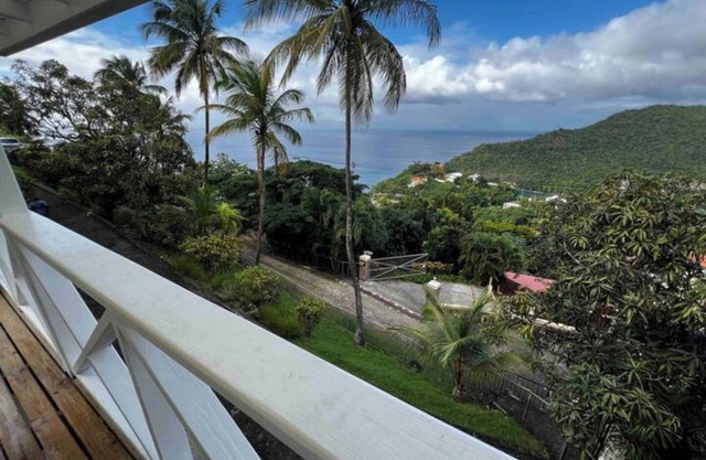 Guesthouse with amazing views!