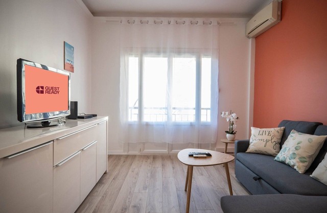 GuestReady - Charming Vintage in Jean-Médecin