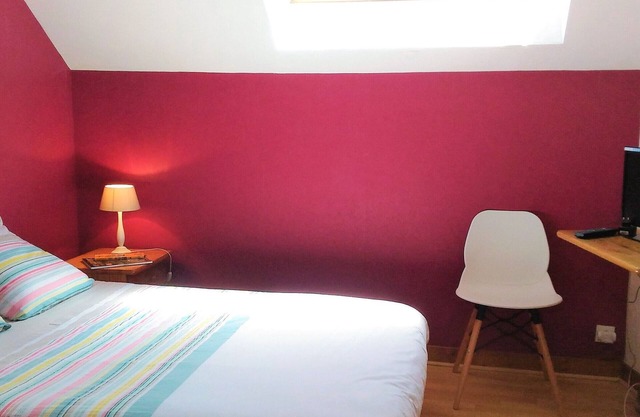 Guestroom with breakfast included in Gidy