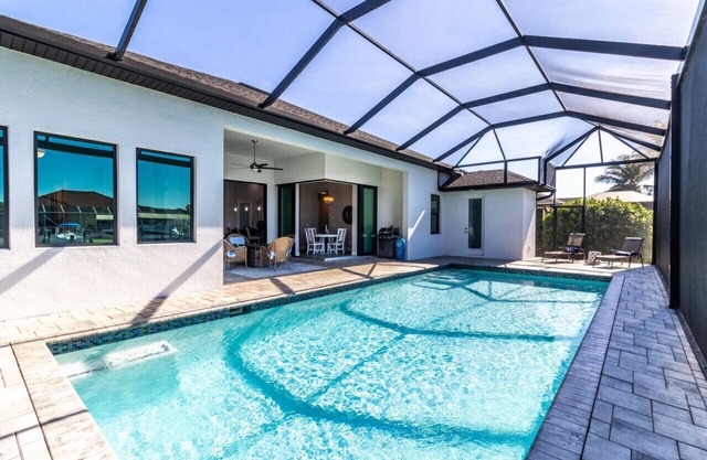 Gulf Coast Retreat: 3BR Canal Front with Pool