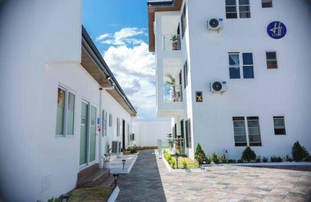H Village Luxury 1 Bedroom + H Village Lovely 1Bedroom Apartment in Tema