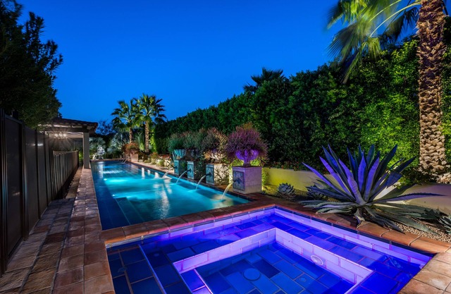 Hacienda Gardens, escape the city-life with a private oasis