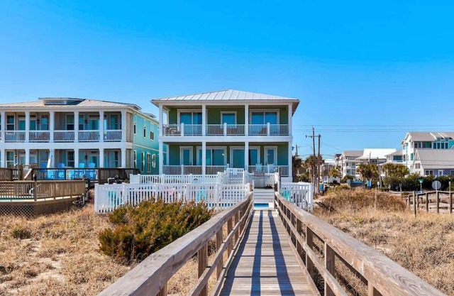 Hakuna Matata - Oceanfront - Pool