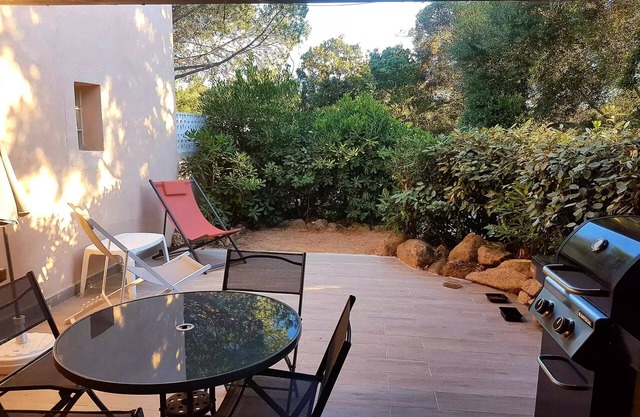 Ham Residence. From Pietragione - Houses & Villas for 2 People