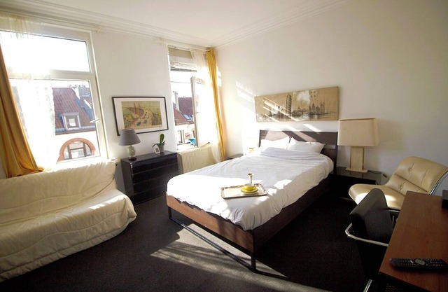 Handy Studio near Naton