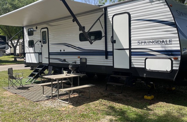 Happy Campers Wanted 😀