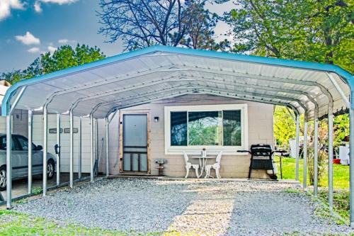 Harveys House - STUDIO Apartment - Fort Gibson lake area