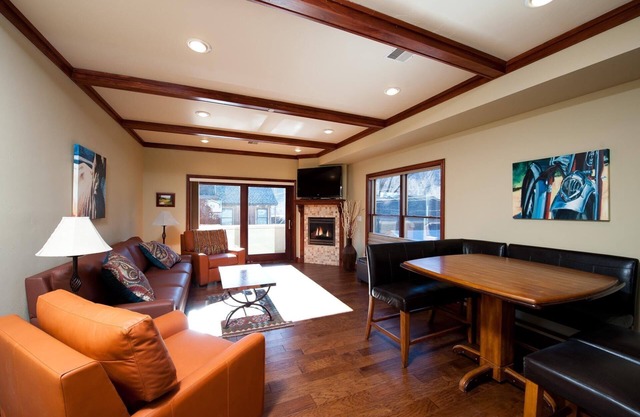 Heart of Downtown Durango - Pet Friendly Condo with Views - AC
