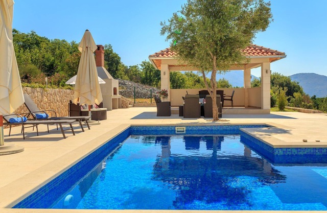 Hedera Estate, Villa Hedera VII