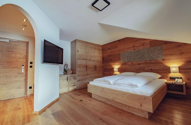 Heublume II short - loisi's Boutiquehotel