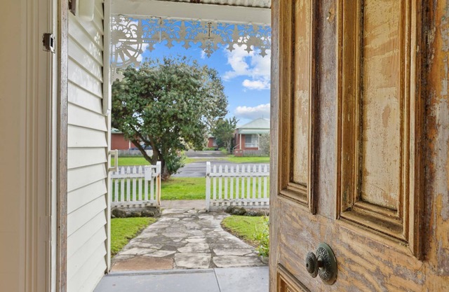 Hewlett Cottage - Central Pet Friendly