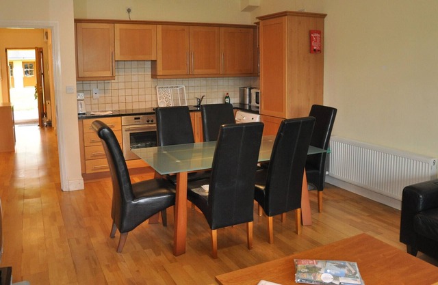 Heyward Mews Holiday Homes (Wheelchair Accessible)
