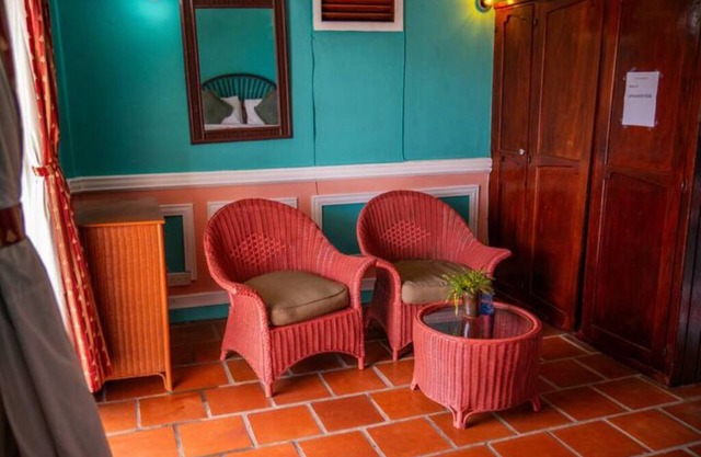 Hibiscus Hideaway – Superior Garden Room