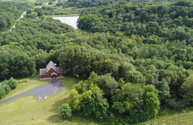 Hickory Ridge Log Cabin Living