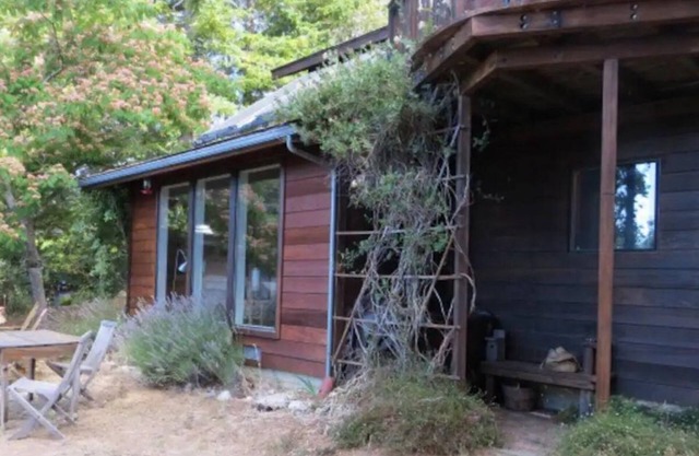 Hidden Gem in the Lush Redwoods, close to Wineries & Coast
