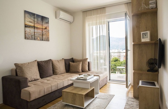 Hidden Mini Palais with Sea View in Budva