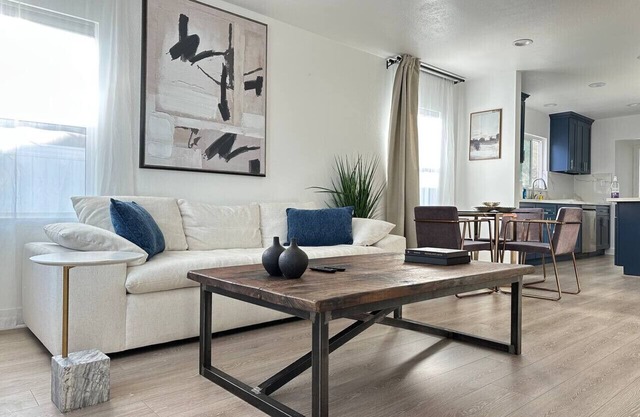 Hidden South Bay Gem Manhattan/Redondo Beach
