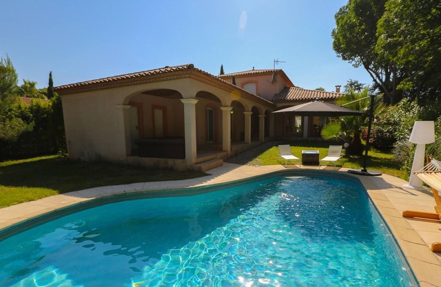 HIGH-END VILLA MONTPELLIER