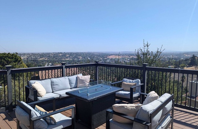 Highland Park Panorama-Your Window to the World of Paso Robles Wine Country!