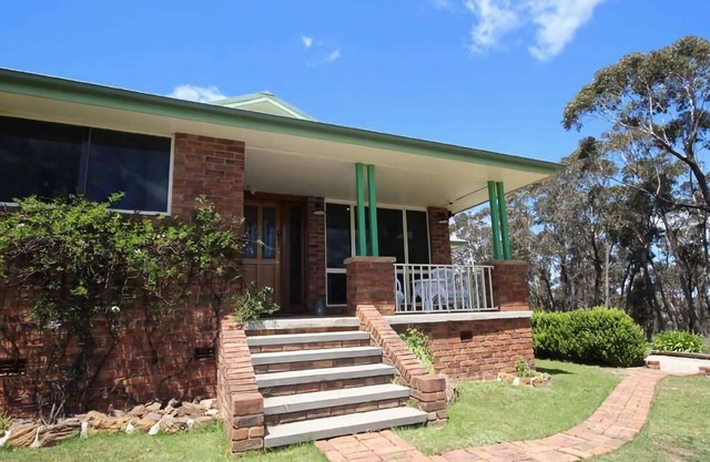Highland View | Near lookouts and bushwalks