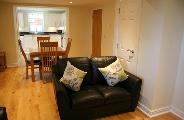 Highlands Apartment 5