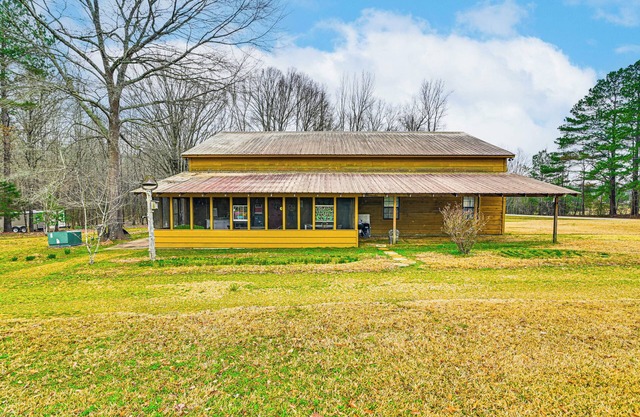 Hike & Fish: Family-Friendly Louisville Home