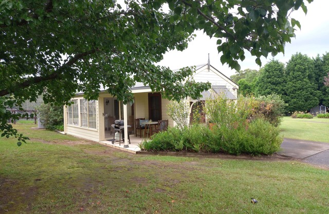 Hillcrest Cottage @ Berry