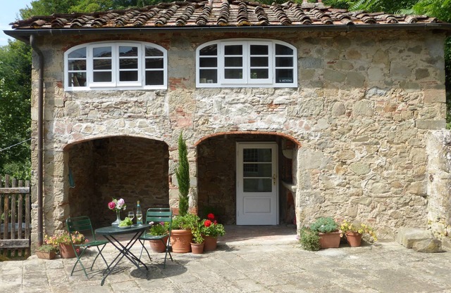 Hillside Cottage Near Bagni Di Lucca with wifi