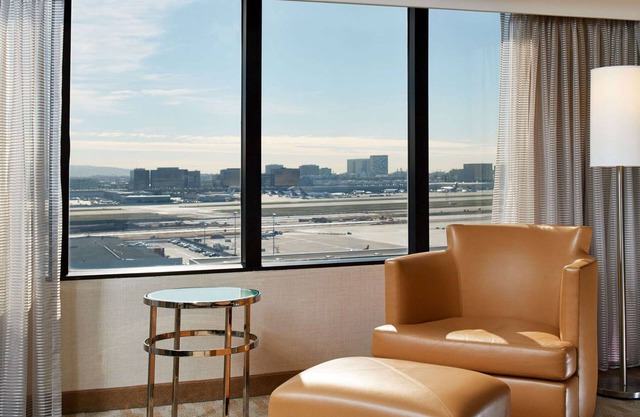 Hilton Los Angeles Airport