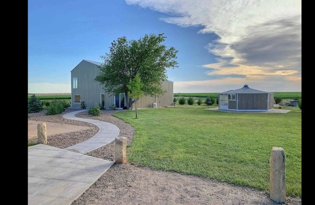 Hippie Chic Oasis on the High Plains