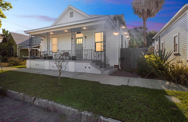 Historic 1918 Tampa Home with Modern Comforts & Charm by RedAwning