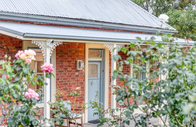 Historic Bluestone Cottage in Creswick EST 1860