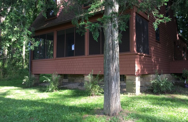 Historic Cottage in Spring Green, Wisconsin