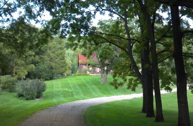 Historic Farmhouse near Taliesin, APT, Wisconsin River